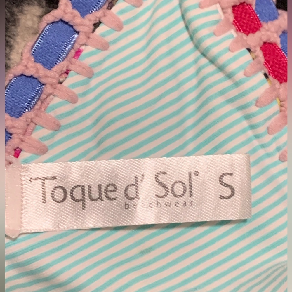 Toque D’Sol Floral Halter Bikini Top reversible - Picture 4 of 4